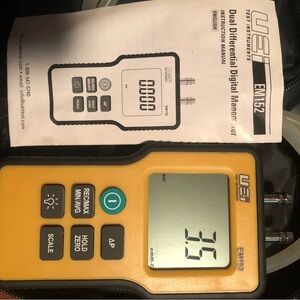 UEi EM152 Digital Manometer